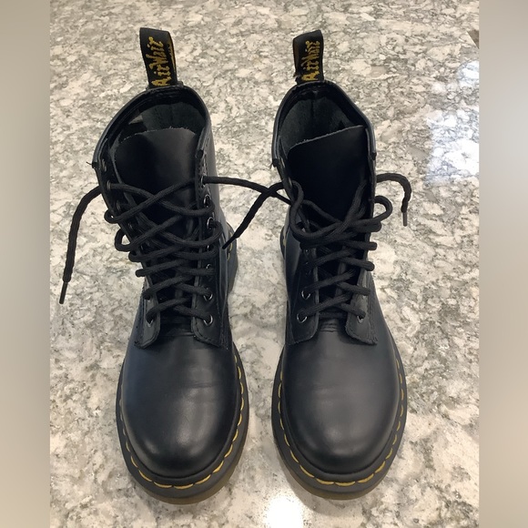 Doc Martens leather 1460 combat boots - Picture 2 of 16
